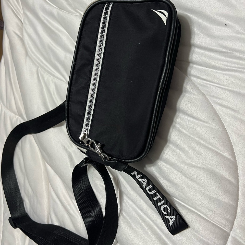 Nautica Black High Seas Camera Bag